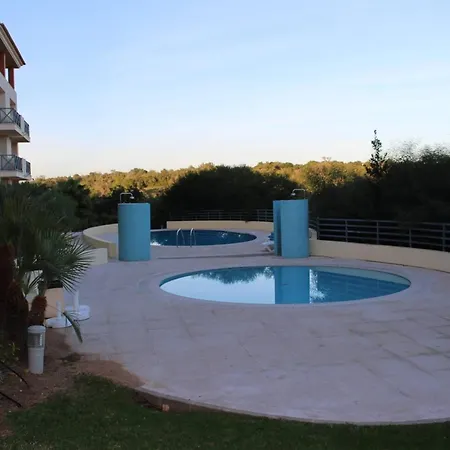 Spacious In 200 M² With Shared Pool