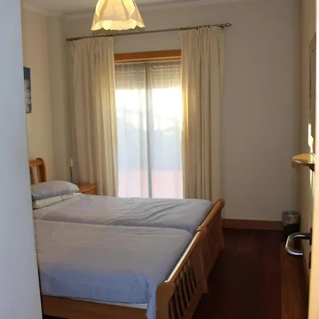 Apartman Spacious In 200 M² With Shared Pool Albufeira