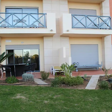 Spacious In 200 M² With Shared Pool Apartman Albufeira